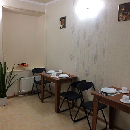 Prosto Hostel Odessa Exterior photo